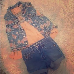 Little lass 2T flower vest.